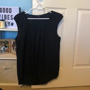 🎉B2GO free🎉 Gap Blouse